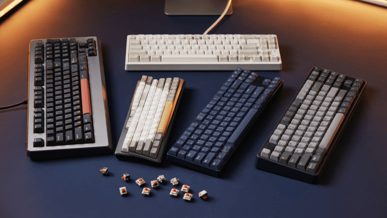 Best Docking Stations for Laptops in 2026: CalDigit vs Anker — What Reddit Actually Recommends